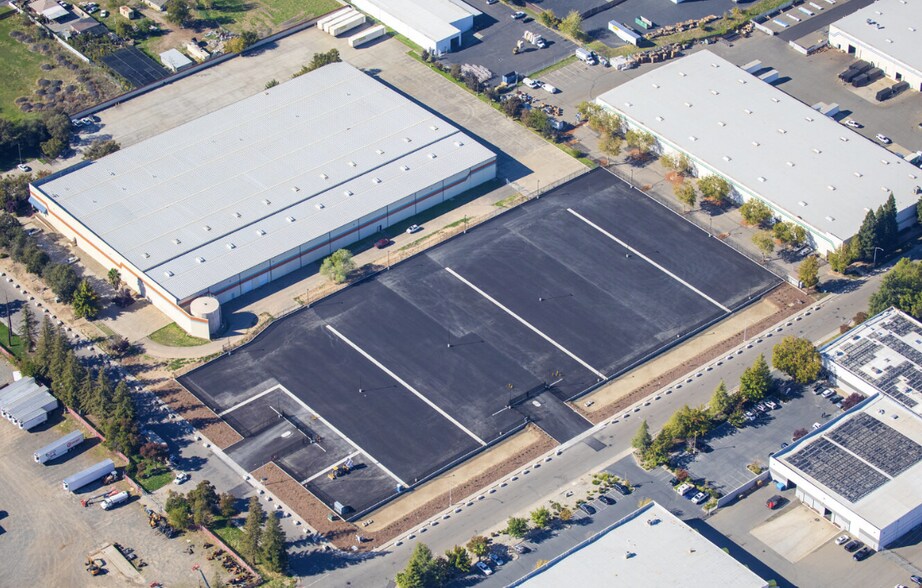 1731 Diesel Dr, Sacramento, CA for lease - Building Photo - Image 2 of 17