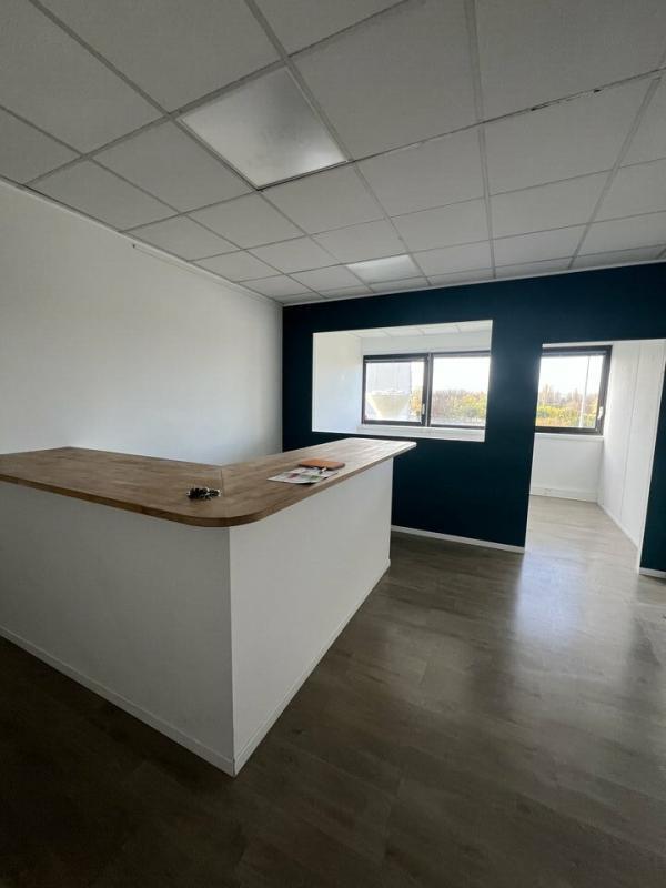 Bureau dans Labège à louer Photo intérieure- Image 1 de 6