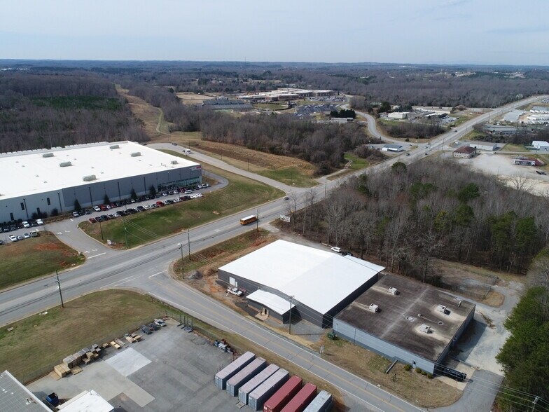 298 Willis St, Gaffney, SC à louer - Photo du bâtiment - Image 3 de 13