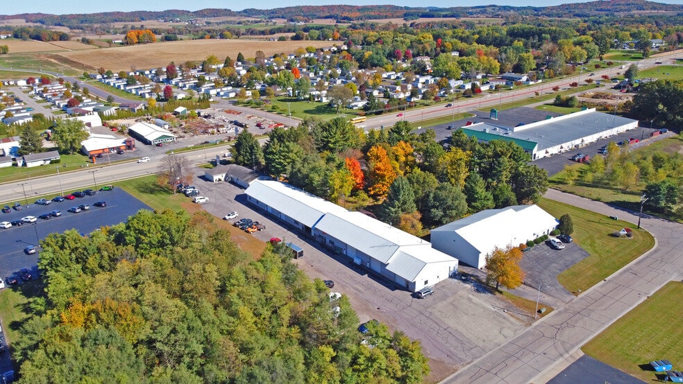 2560 E Main St, Reedsburg, WI for lease - Aerial - Image 2 of 41