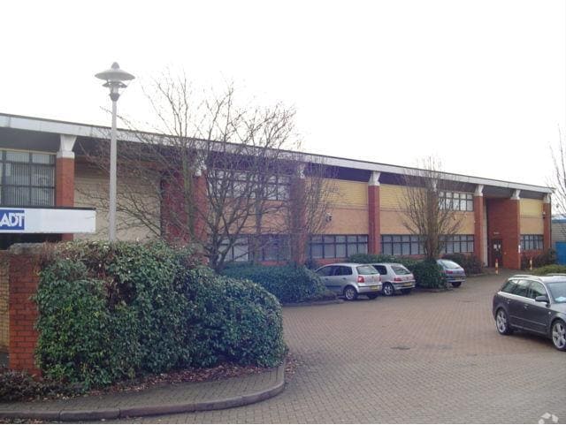 Langston Rd, Loughton à louer - Autre - Image 2 de 15