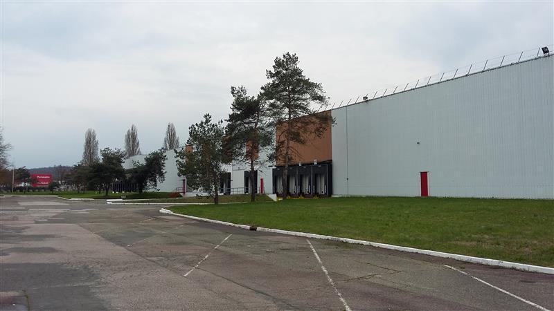 501 Avenue De La Couronne Des Pres, Épône for lease - Building Photo - Image 3 of 5