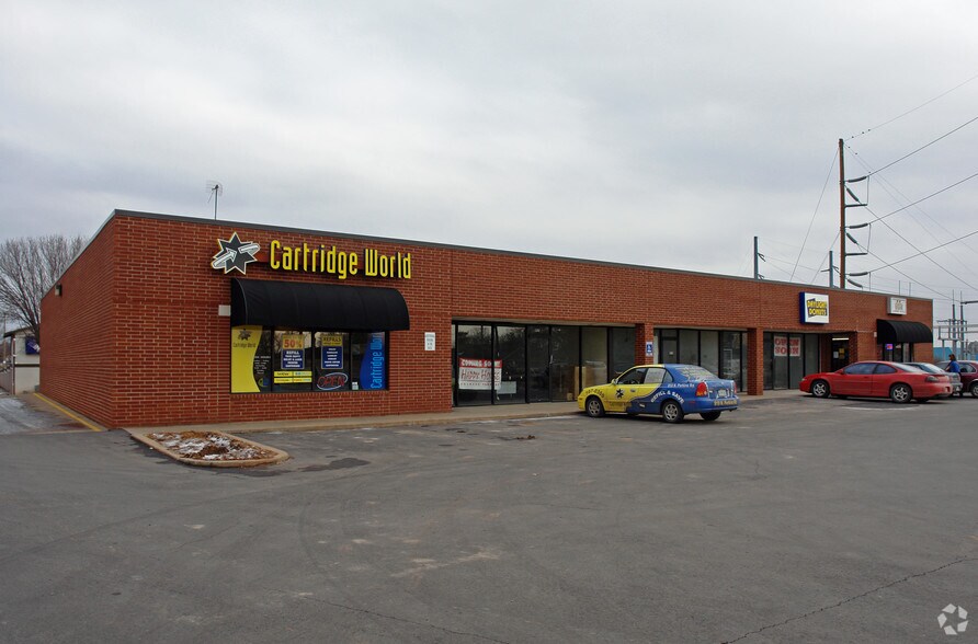 911-919 N Perkins Rd, Stillwater, OK for lease - Building Photo - Image 2 of 3