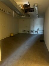 22-24 31st St, Astoria, NY à louer Photo intérieure- Image 2 de 5