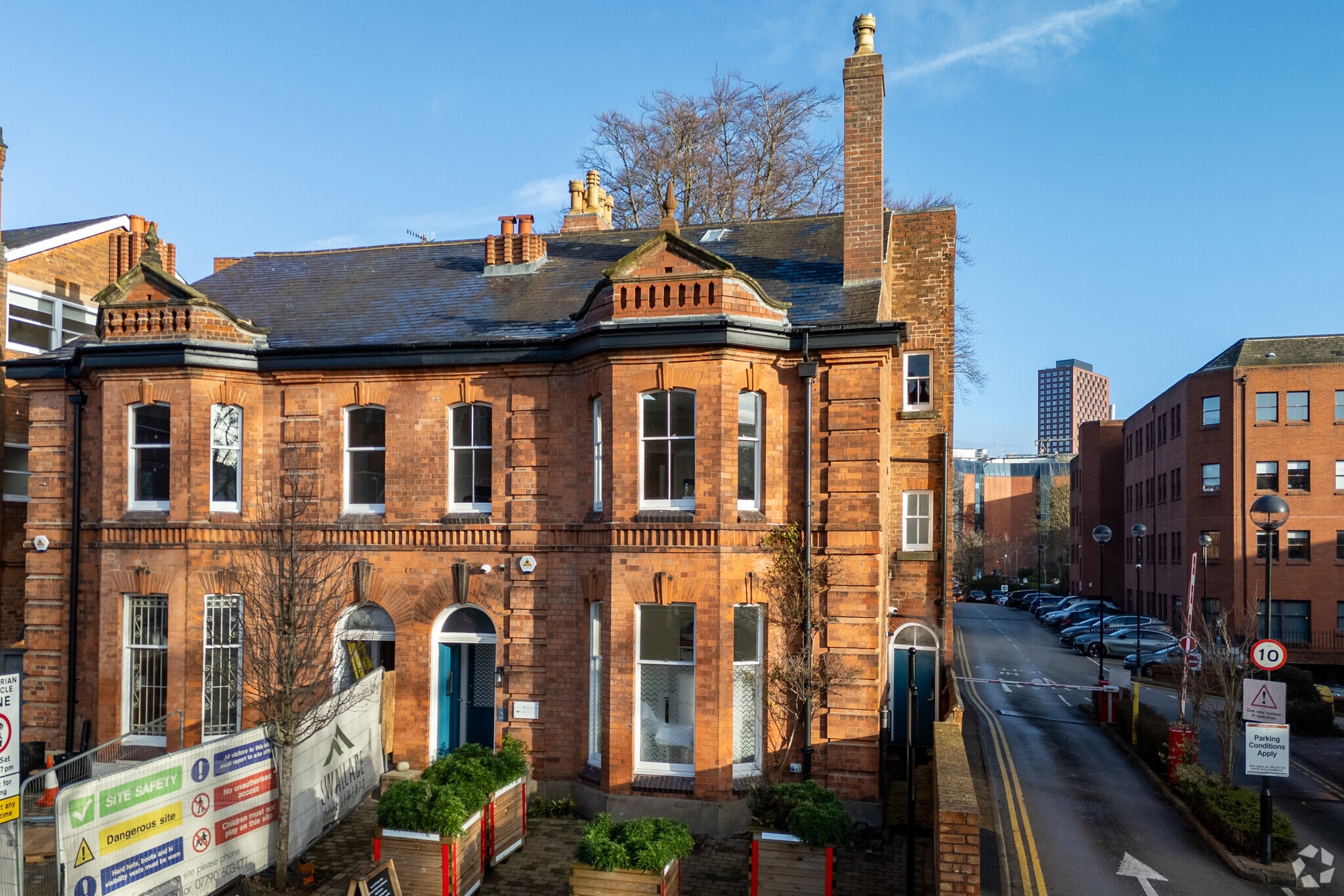 1 Greenfield Cres, Birmingham for lease Building Photo- Image 1 of 17