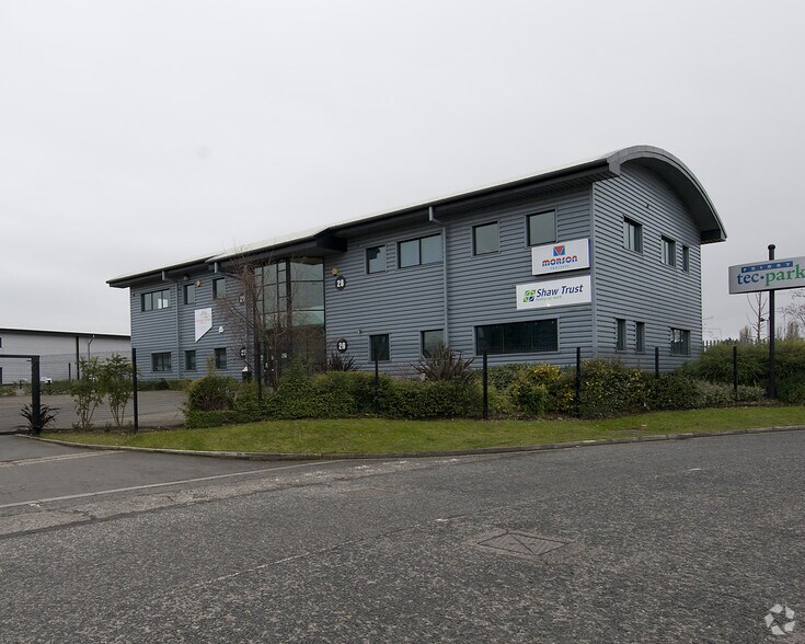 26-29 Saxon Way, Hessle à louer - Photo du bâtiment - Image 2 de 6