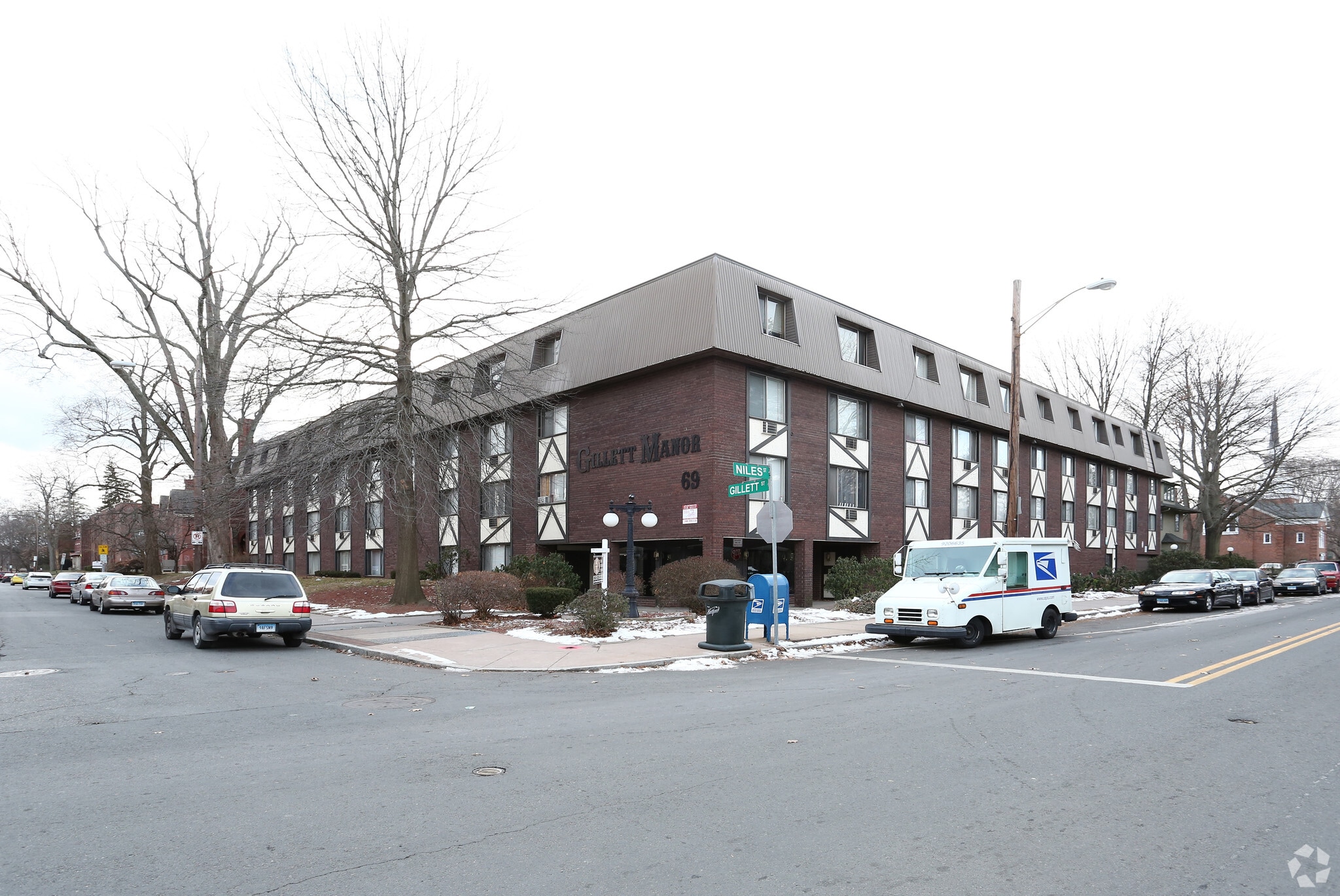 69 Gillett St, Hartford, CT for sale Primary Photo- Image 1 of 4