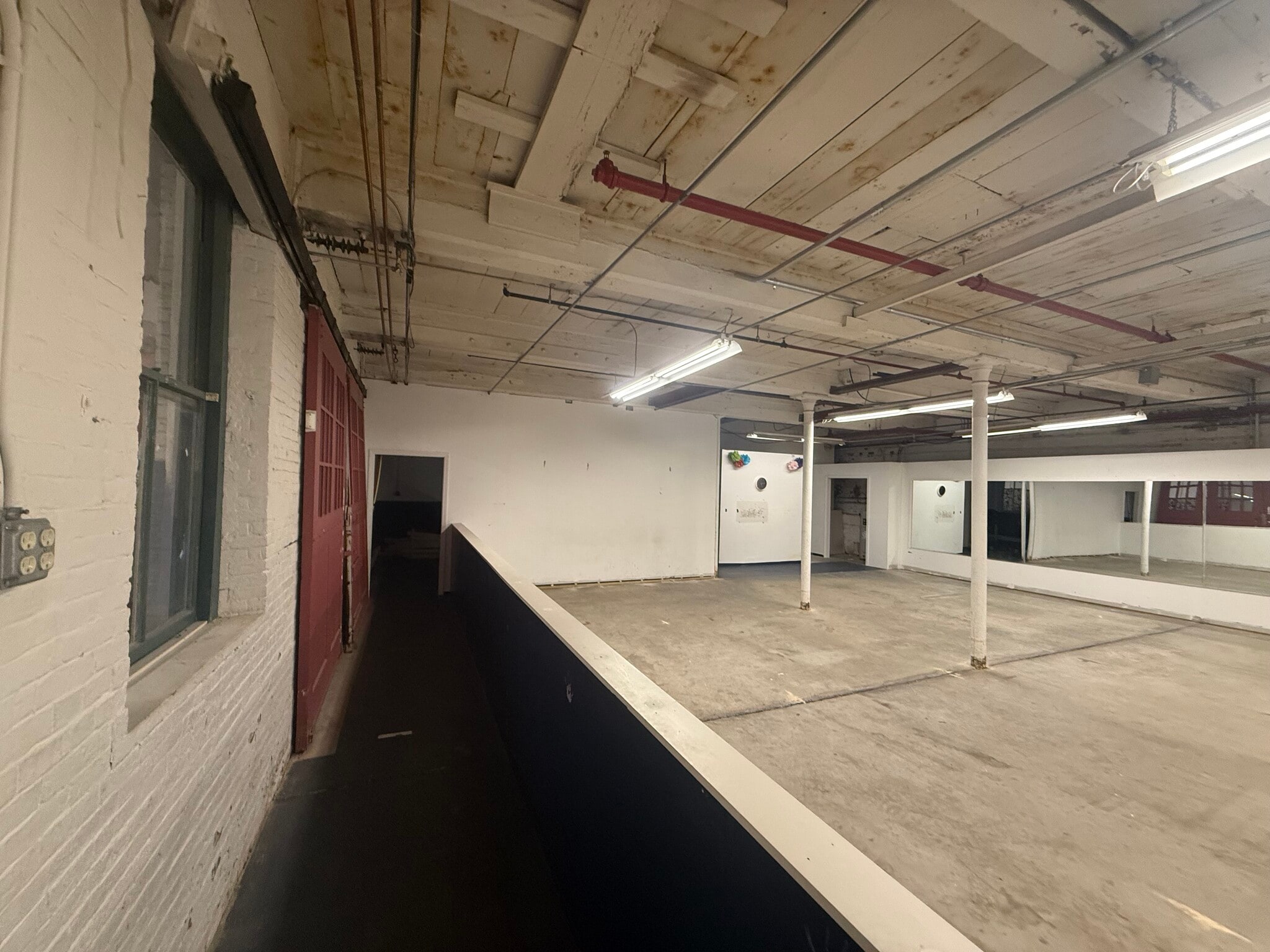 1 Front St, Rollinsford, NH for lease Interior Photo- Image 1 of 3