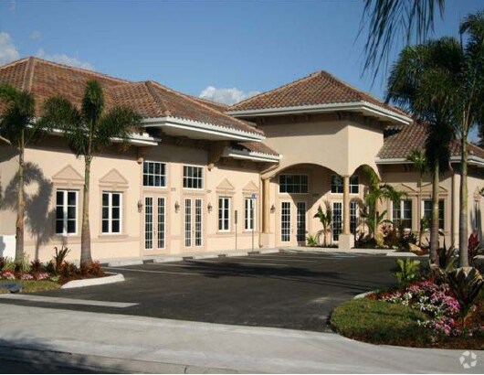 5279-5283 Office Park Blvd, Bradenton, FL à louer - Photo du bâtiment - Image 2 de 68
