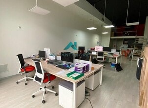 Office in València, Valencia for lease Interior Photo- Image 2 of 5