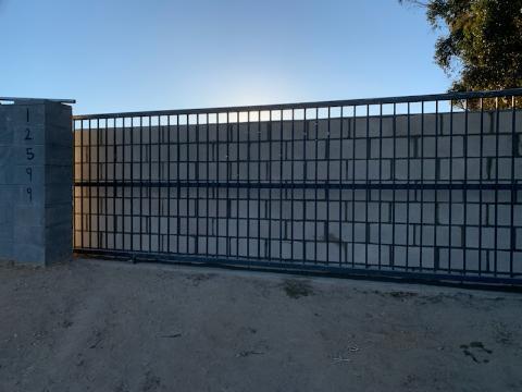 512 Laconia blvd, Los Angeles, CA à vendre - Photo du bâtiment - Image 2 de 2
