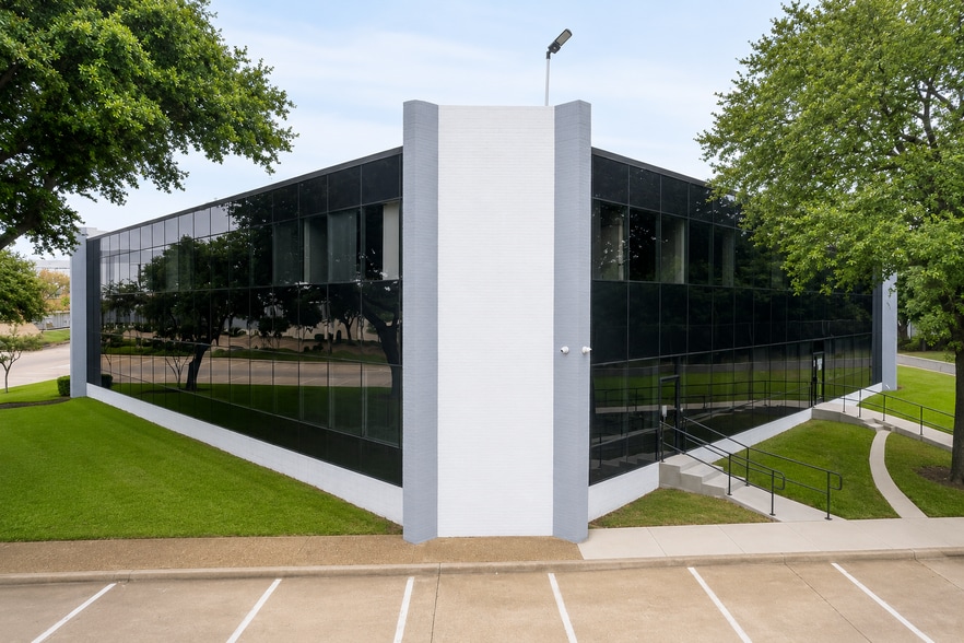 4320 N Belt Line Rd, Irving, TX for lease - Building Photo - Image 3 of 9
