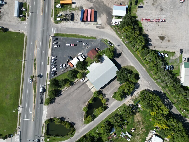 3400 Edgewood Ave N, Jacksonville, FL à vendre - Photo du bâtiment - Image 2 de 14