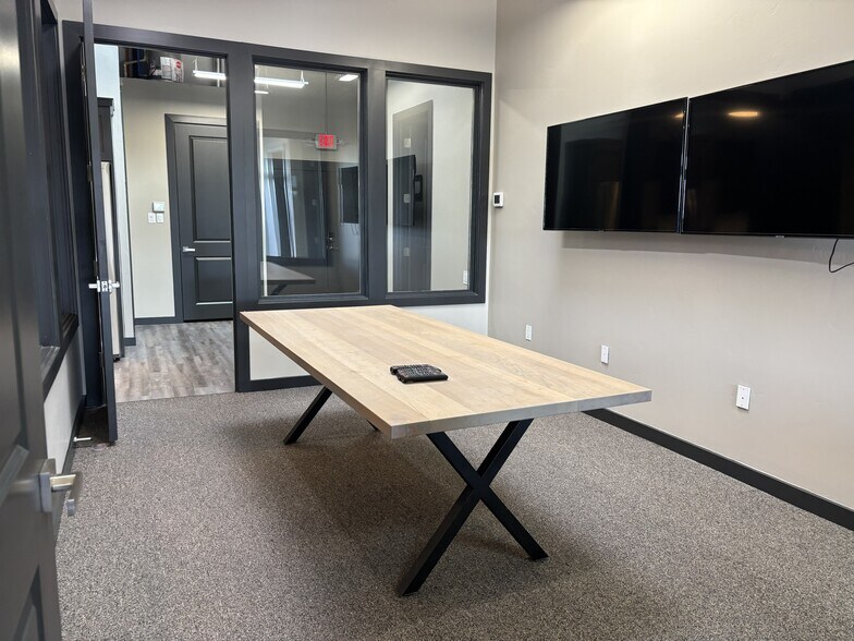 4400 W Vickery Blvd, Fort Worth, TX à louer - Photo intérieure - Image 3 de 10