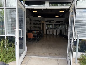 533-545 S Raymond Ave, Pasadena, CA for lease Interior Photo- Image 2 of 8