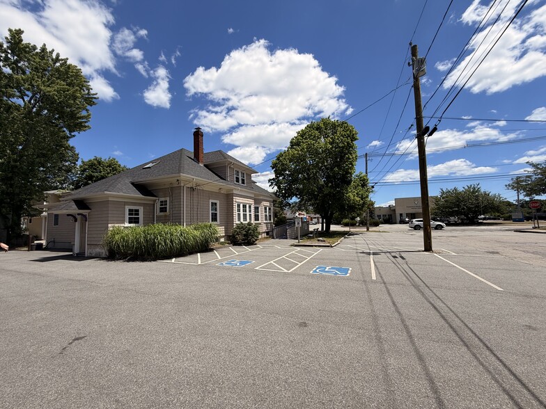 2797 Post Rd, Warwick, RI for sale - Building Photo - Image 2 of 43