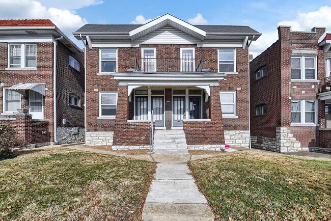 More details for 5027 Chippewa St, Saint Louis, MO - Multifamily for Sale