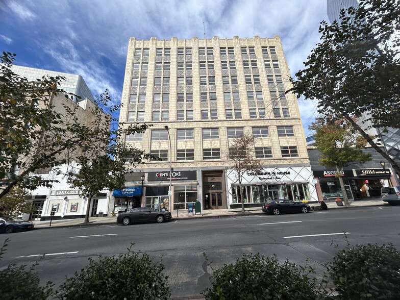 175 Main St, White Plains, NY for lease - Building Photo - Image 2 of 11