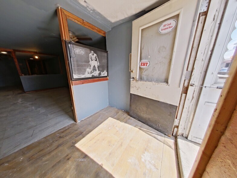 2713 W Allegheny Ave, Philadelphia, PA à vendre - Photo du bâtiment - Image 2 de 26