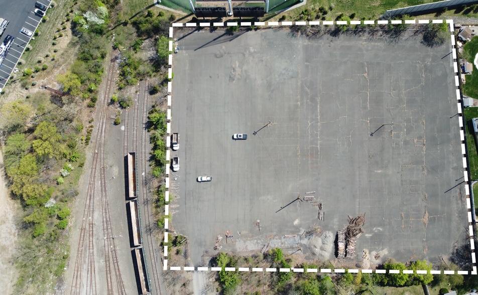 145 Whitman Ave, Edison, NJ for lease - Building Photo - Image 2 of 4