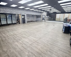 5091 Forest Hill Ave, Richmond, VA for lease Interior Photo- Image 2 of 5