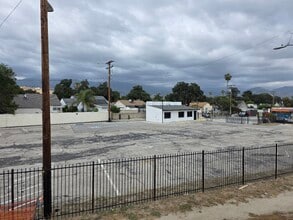 1208 W Highland Ave, San Bernardino, CA for lease Building Photo- Image 2 of 15
