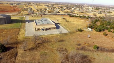 9802 N Morgan Rd, Yukon, OK - AERIAL map view - Image1