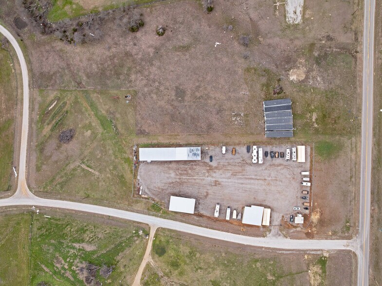 50 Love Trl, Valley View, TX for sale - Building Photo - Image 2 of 23