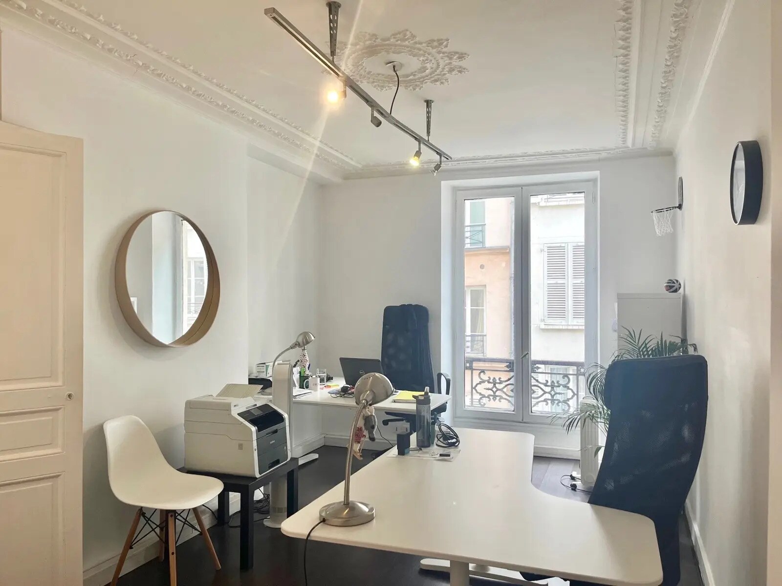 Bureau dans Paris à louer Photo intérieure- Image 1 de 9