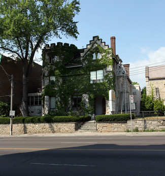 Plus de détails pour 236 Avenue Rd, Toronto, ON - Bureau à louer