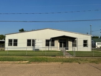More details for 916 N Longview St, Kilgore, TX - Office for Sale