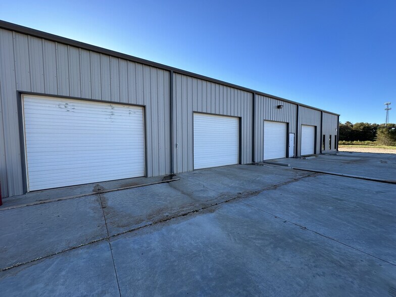 1811 Lubbock Hwy, Lamesa, TX à vendre - Photo du bâtiment - Image 2 de 9