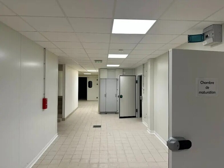 Flex in Chalon-sur-Saône for sale - Interior Photo - Image 3 of 5