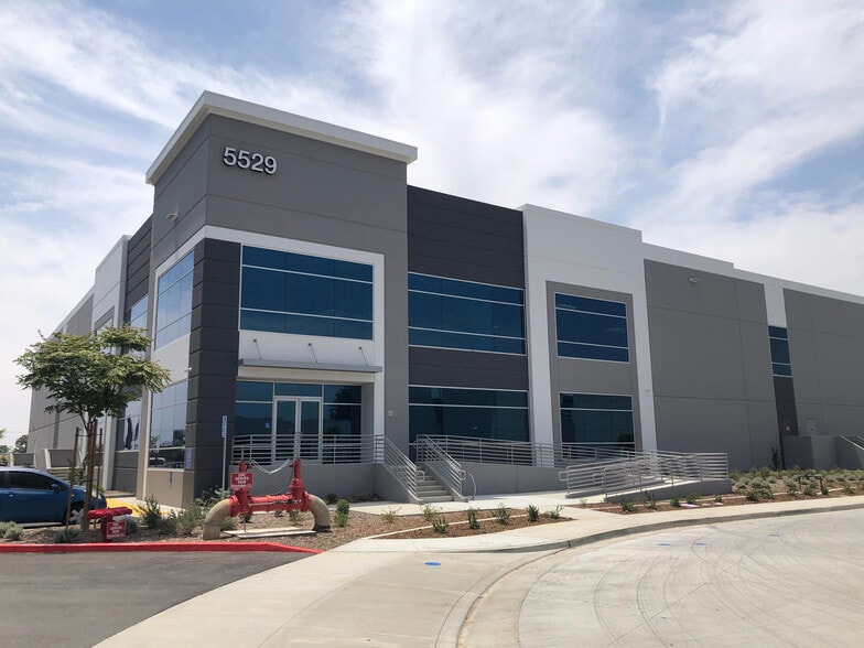 Stockdale Ct, Jurupa Valley, CA for lease - Building Photo - Image 2 of 10