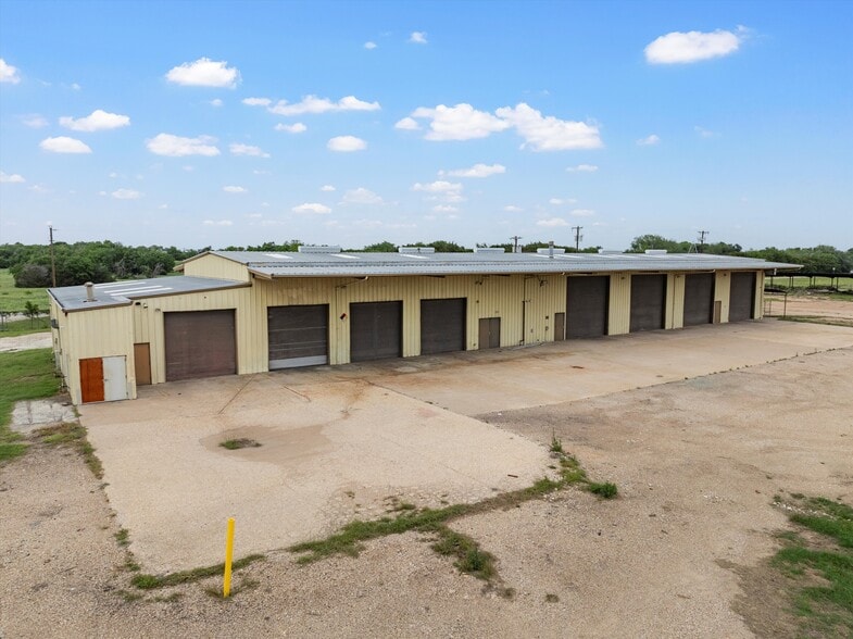 7324 Steinbeck Dr, Waco, TX for sale - Building Photo - Image 3 of 9