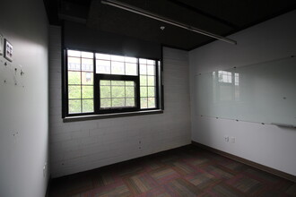 826 P St, Lincoln, NE for lease Interior Photo- Image 2 of 9