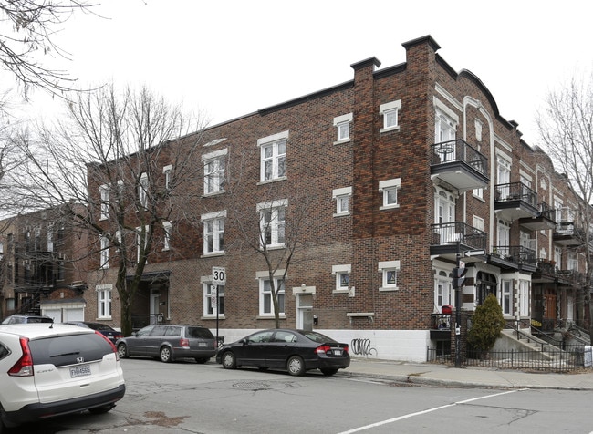 Plus de détails pour 1101-1103 Boul Saint-Joseph E, Montréal, QC - Multi-résidentiel à vendre