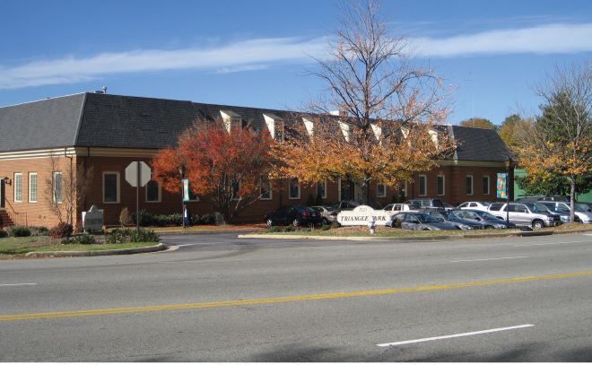 7113 Three Chopt Rd, Richmond, VA for lease Building Photo- Image 1 of 2