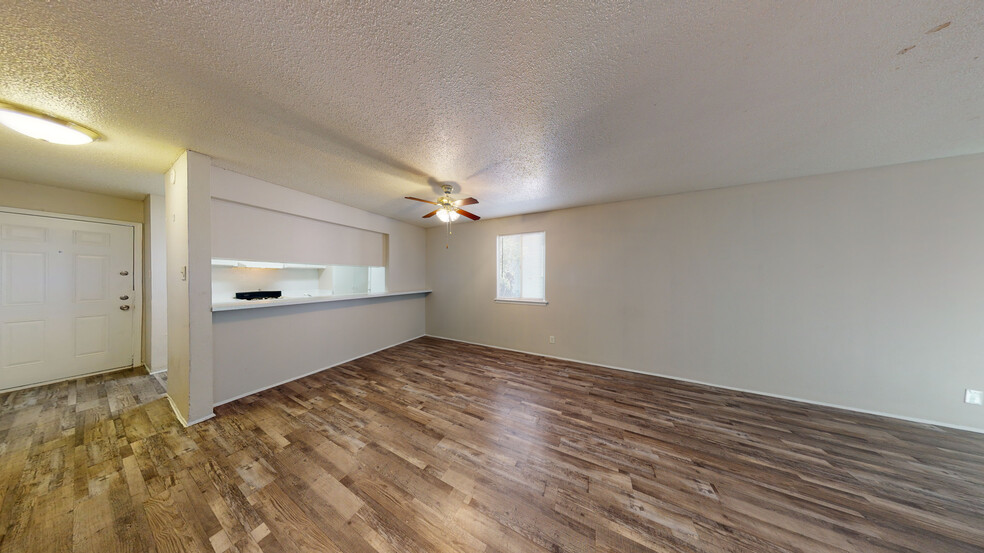 3102 Hillcrest Dr, San Antonio, TX à vendre - Num risation 3D de Matterport - Image 2 de 39