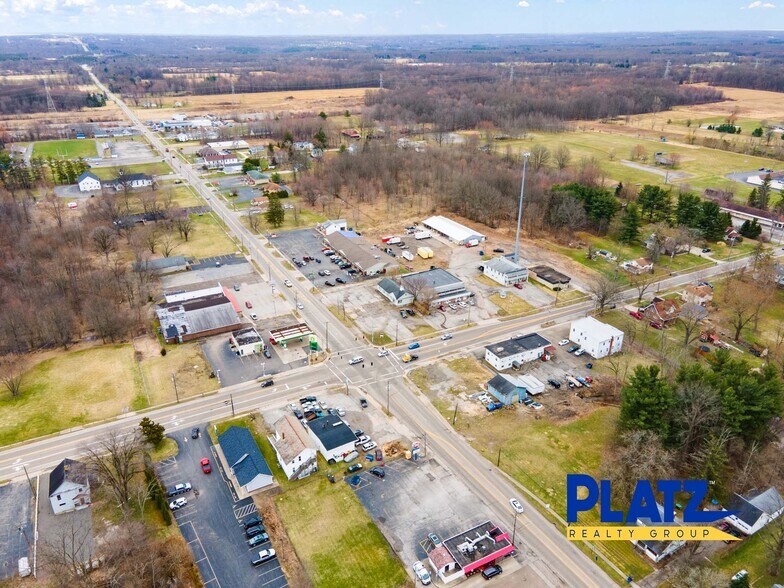 18 Salem Warren, North Jackson, OH à louer - Photo du bâtiment - Image 2 de 12