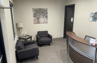 13700 S Western Ave, Oklahoma City, OK for lease Interior Photo- Image 2 of 14