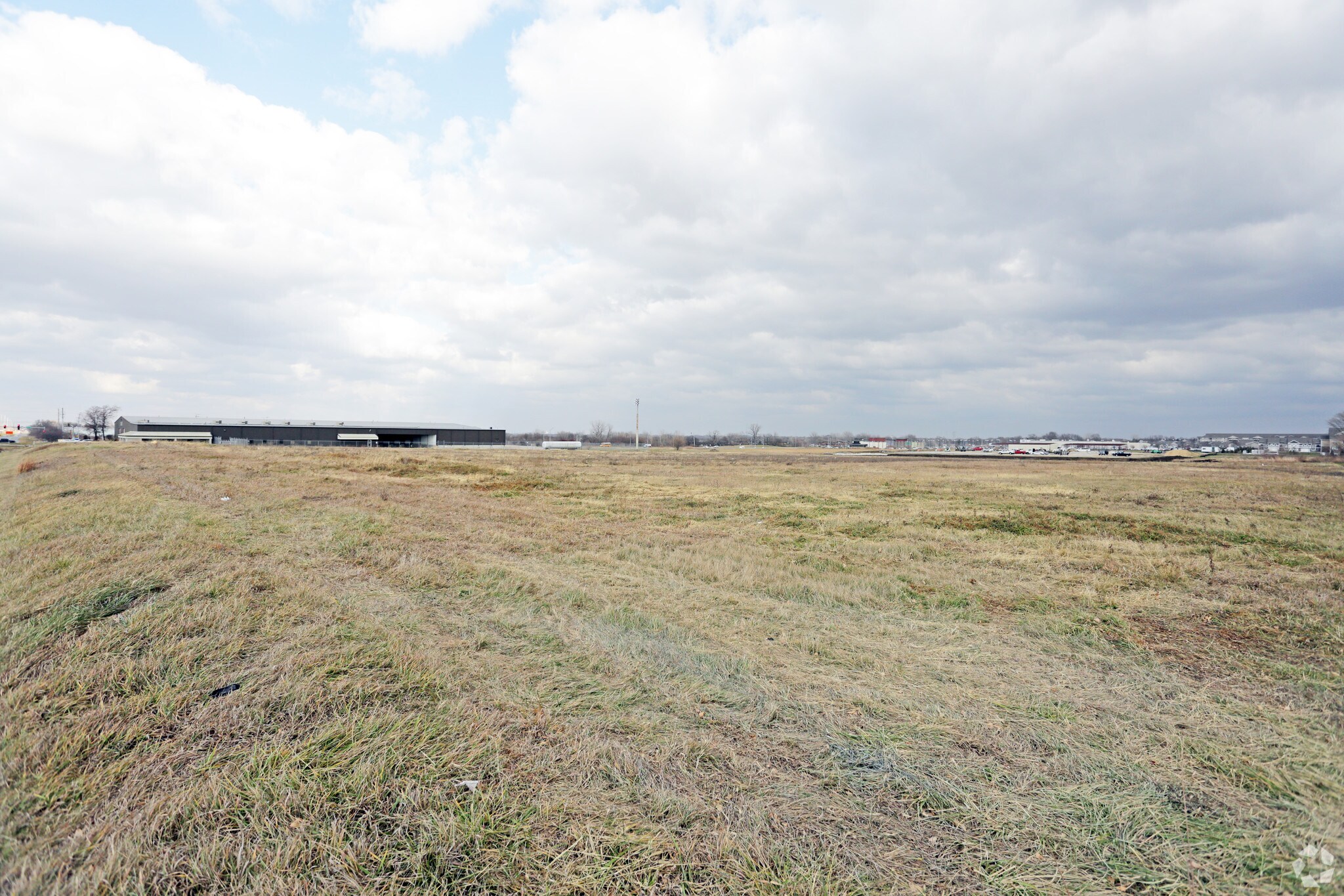 1250 Hickman Rd, Waukee, IA à louer Photo du bâtiment- Image 1 de 6