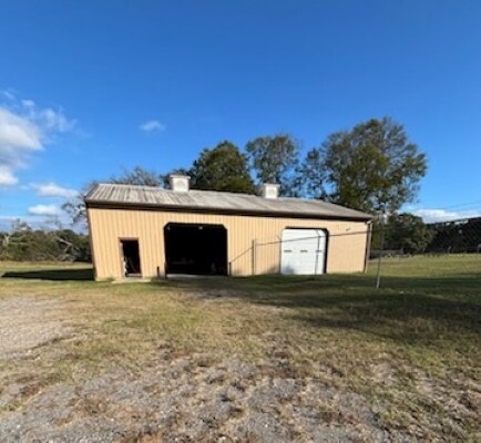 4081 Carolina Hwy, Denmark, SC à vendre - Photo du bâtiment - Image 2 de 9