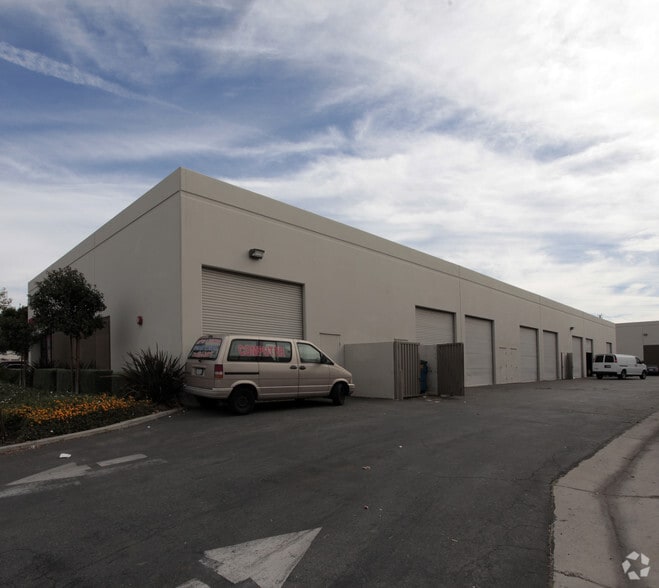 12630 Westminster Ave, Garden Grove, CA for lease - Building Photo - Image 3 of 5