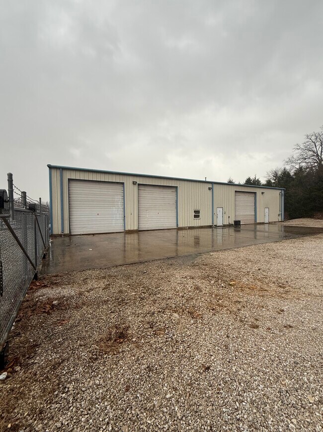 More details for 3861 US-54, Linn Creek, MO - Industrial for Lease
