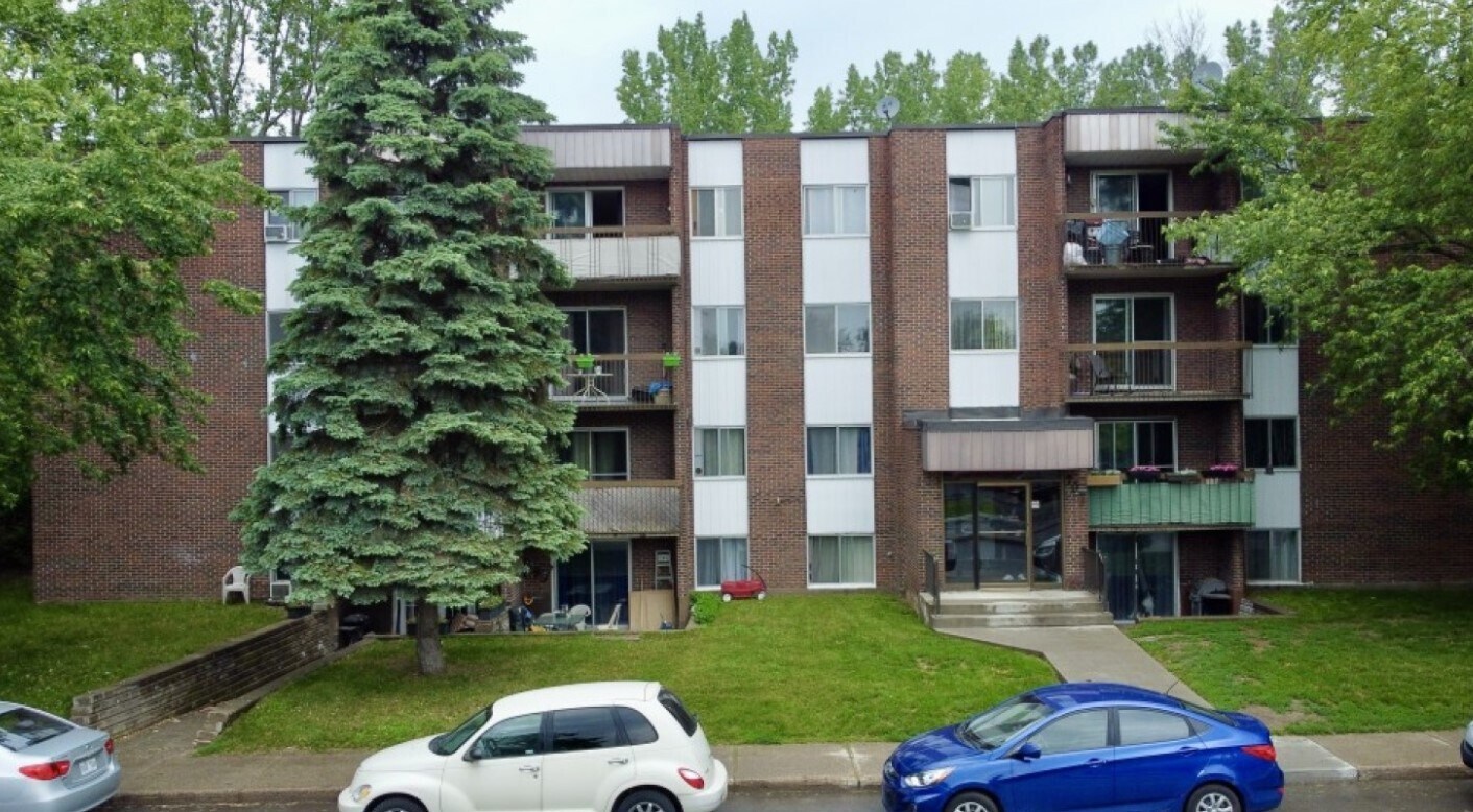 707 Rue Filion, St-Jérôme, QC à vendre Photo du bâtiment- Image 1 de 1