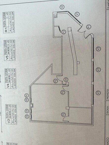 Commerce de détail dans Cáceres, Cáceres à vendre - Photo principale - Image 2 de 2
