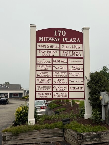 170 Flanders Rd, Niantic, CT for lease - Building Photo - Image 2 of 3