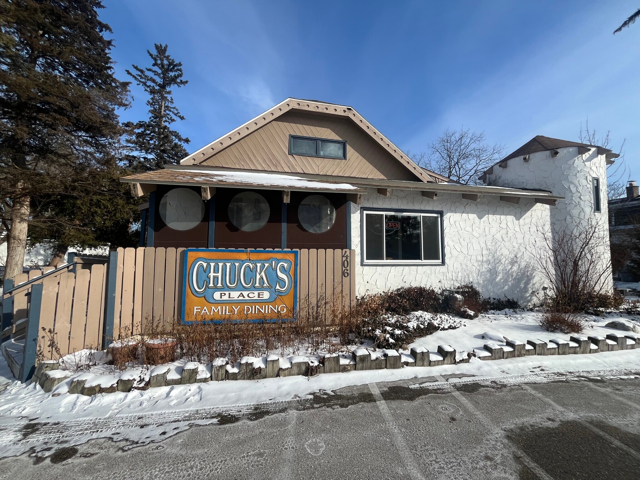 406 N Main St, Thiensville, WI for sale Primary Photo- Image 1 of 14