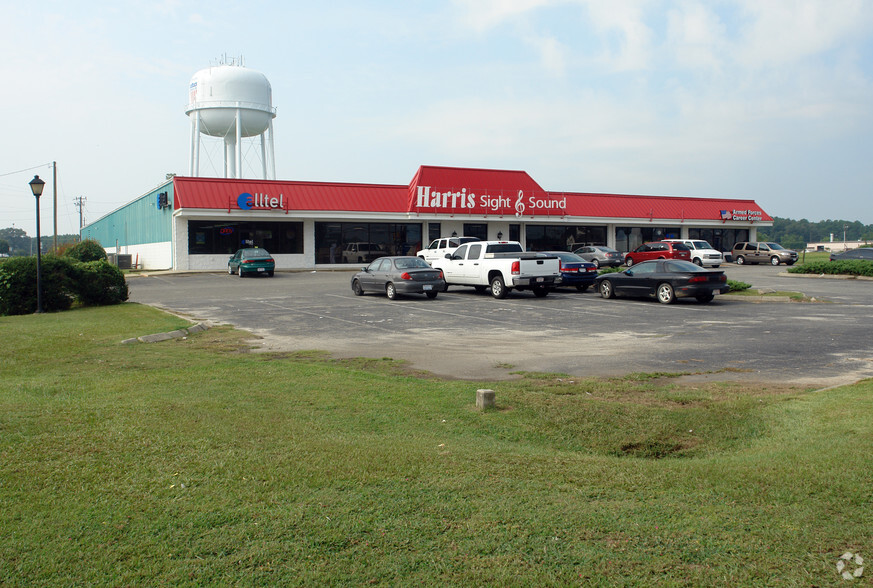 1501-1505 Sunset Ave, Clinton, NC for sale - Primary Photo - Image 1 of 1